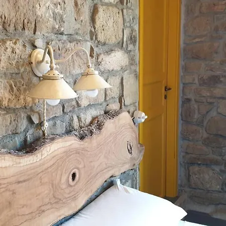 Casa Nella Roccia * Castelmezzano